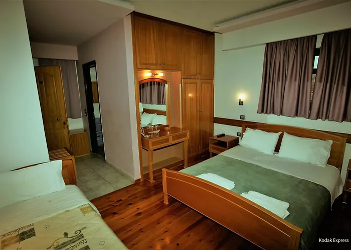 Πανσιόν ελικώνιο 3*