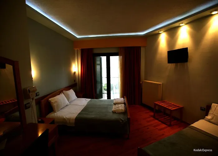 Πανσιόν ελικώνιο 3*