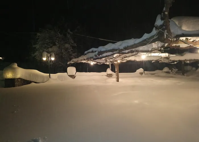 ελικώνιο 3* Αγία Άννα