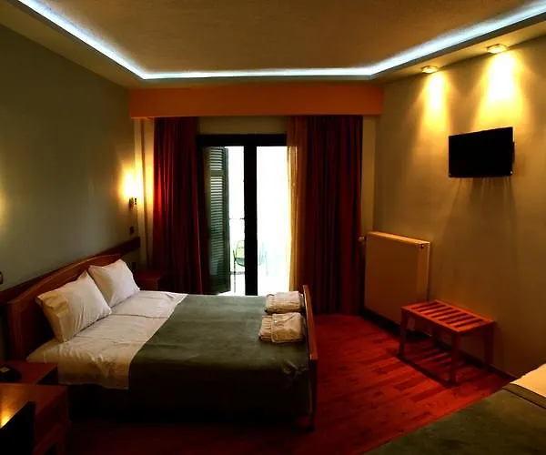 ελικώνιο 3* Αγία Άννα