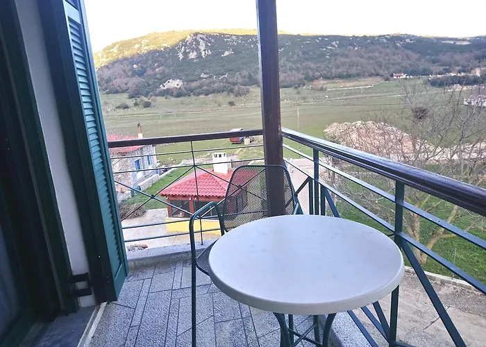 Πανσιόν ελικώνιο 3*